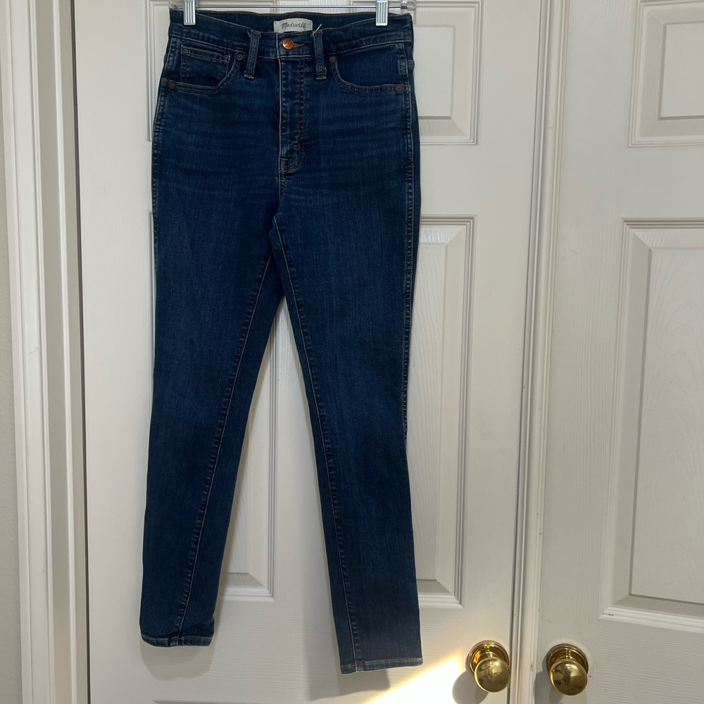 Madewell blue skinny High‎ waisted haughty raise jeans. Size 26